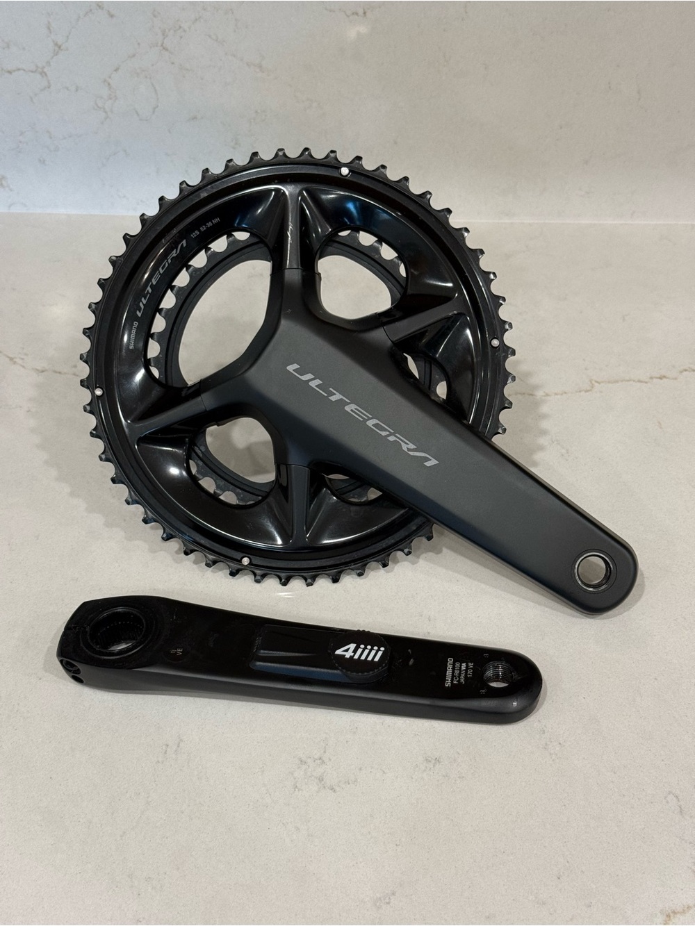 Shimano Ultegra R8100
Crankset with 4iiii Power Meter